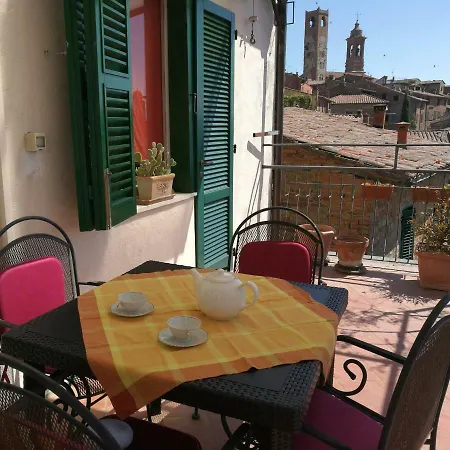 Traumterrasse 아파트 *